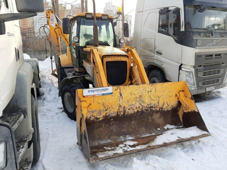 Экскаватор-погрузчик ЧЛМЗ-310.1