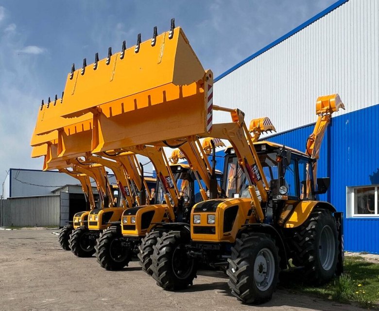 ДЭМ 114 экскаватор