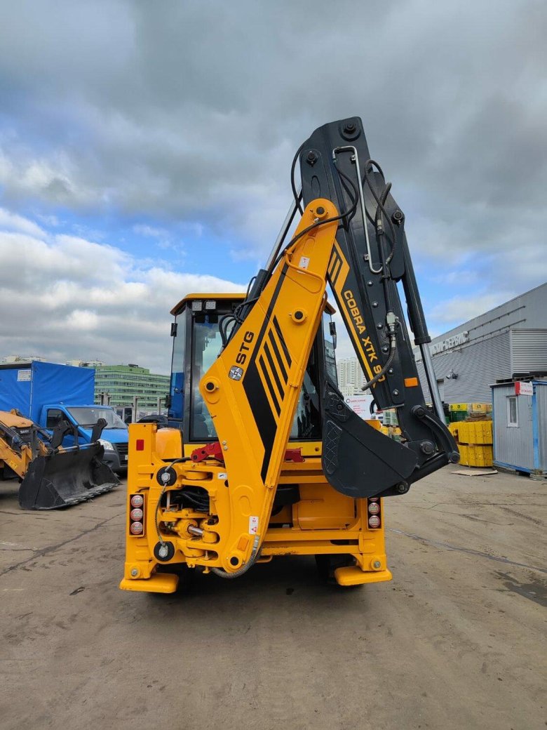 Экскаватор погрузчик bull 4 sx