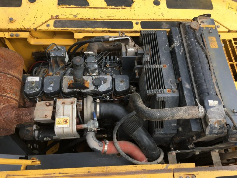 Двигатель Комацу РС 200