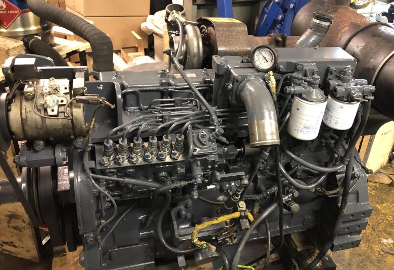 Двигатель cummins