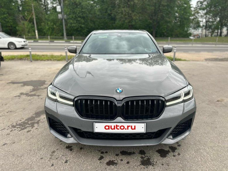 Бмв 5 серии 2021