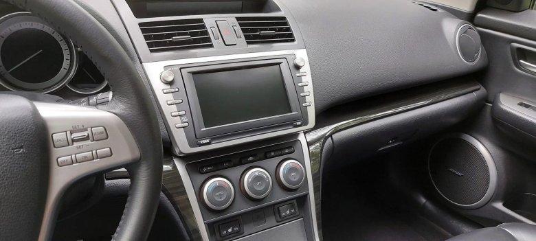 Мазда 6 2009 салон