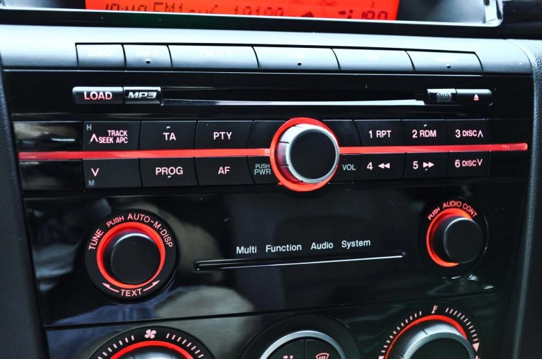 Штатная магнитола Мазда 3 BK