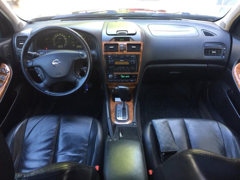 Ниссан Максима а33 2005