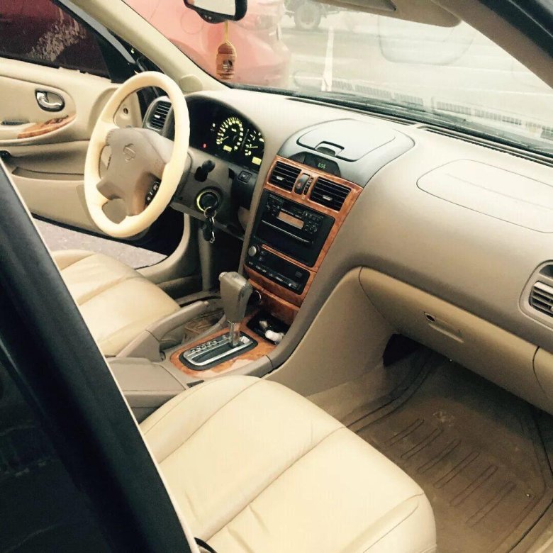 Nissan maxima 2004 салон