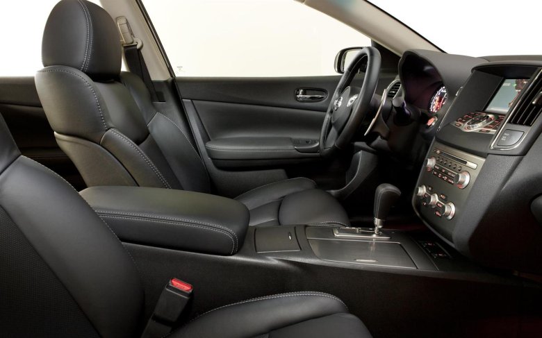 Nissan maxima 2008 салон