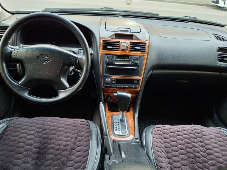 Nissan maxima 2003