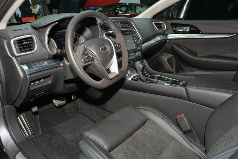 Ниссан Максима а36 салон