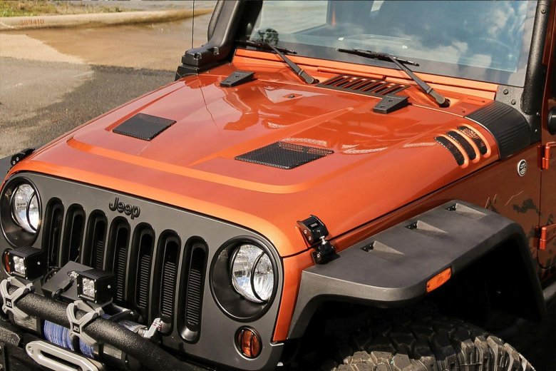 Капот Jeep Wrangler JK