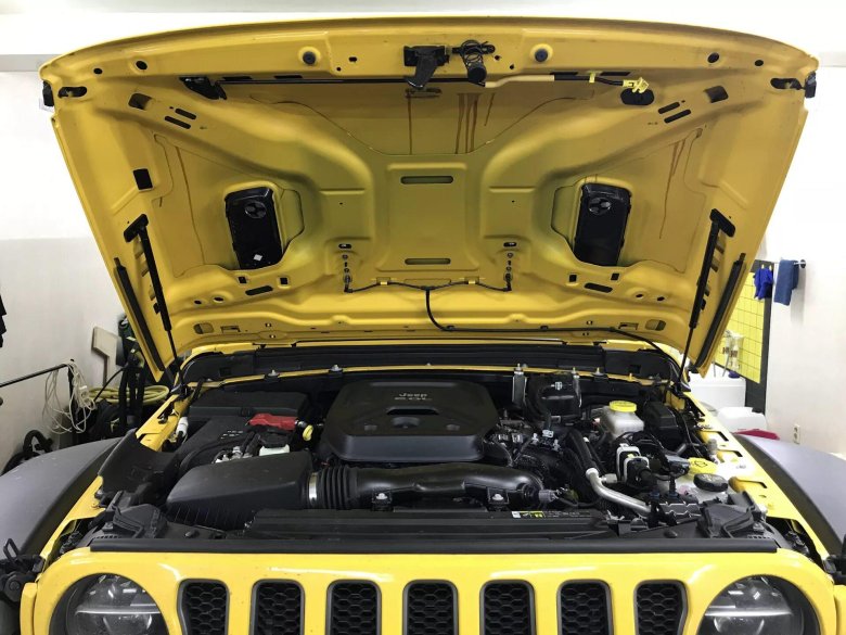 Капот Jeep Wrangler JK
