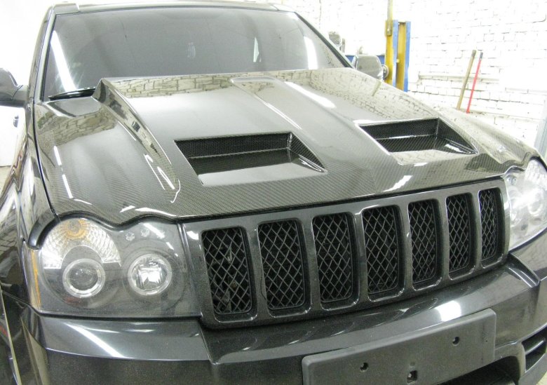 Капот Grand Cherokee