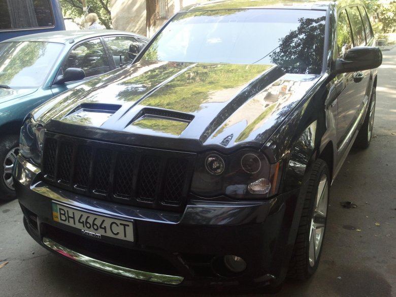 Jeep Grand Cherokee капот