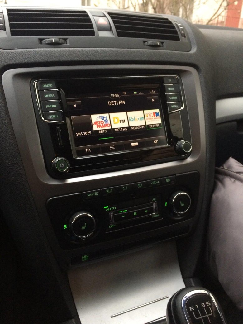 Bolero Skoda Octavia a5