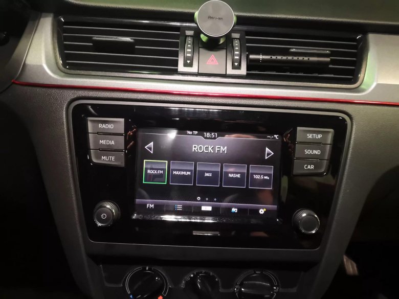 Bolero MIB 2.5 Skoda