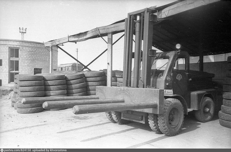 ЛЗА 4000 погрузчик