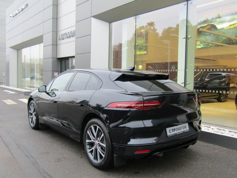 Ягуар ай пейс