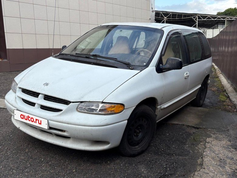 Крайслер вояджер 98г