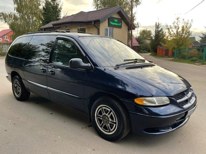 Додж Караван 1999 шаровая опора