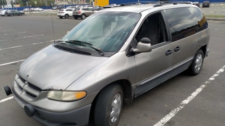 Dodge Caravan 3.0 at, 1999