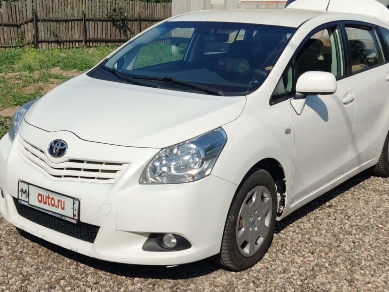 Toyota verso 2012