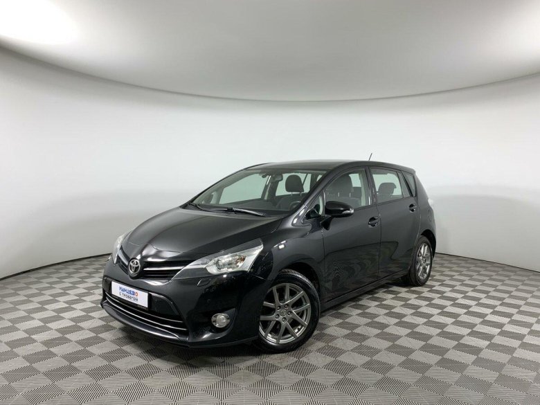 Toyota verso 2013