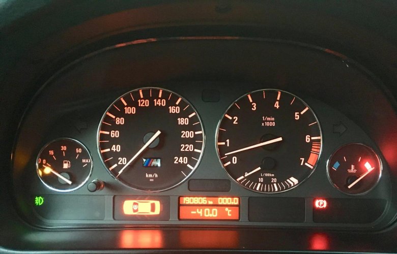 Приборка BMW e39