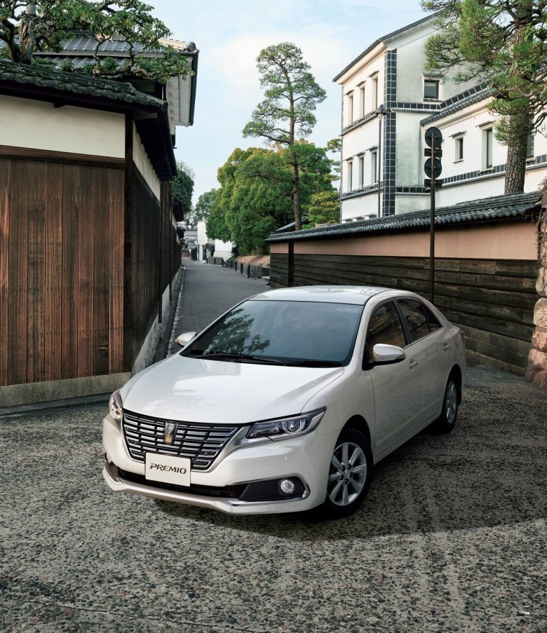 Тойота премио 2016