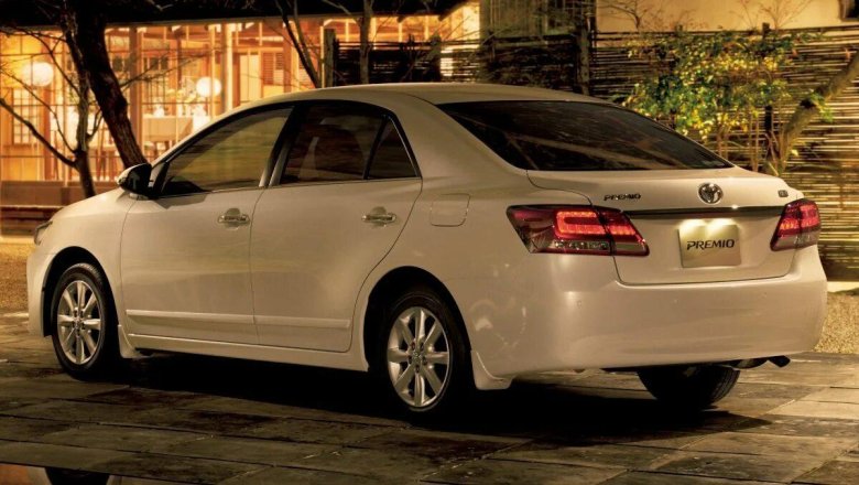 Тойота Премио 2017