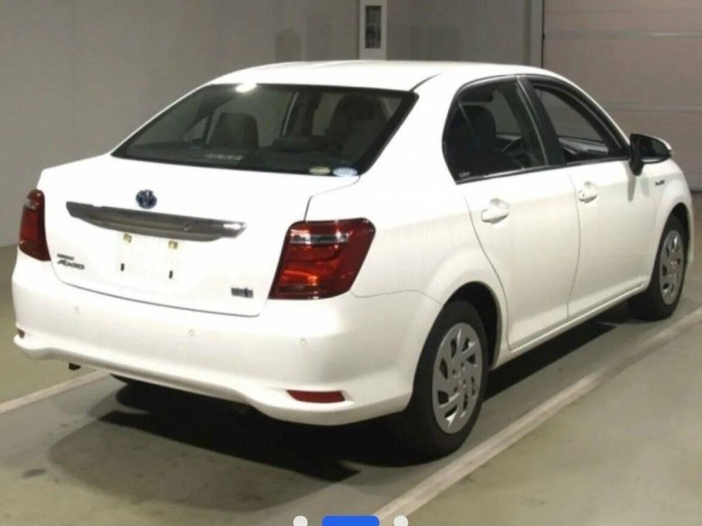 Toyota Corolla Axio 2018