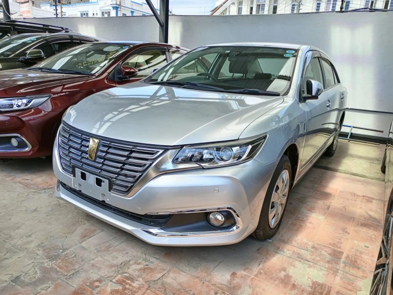 Тойота премио 2023