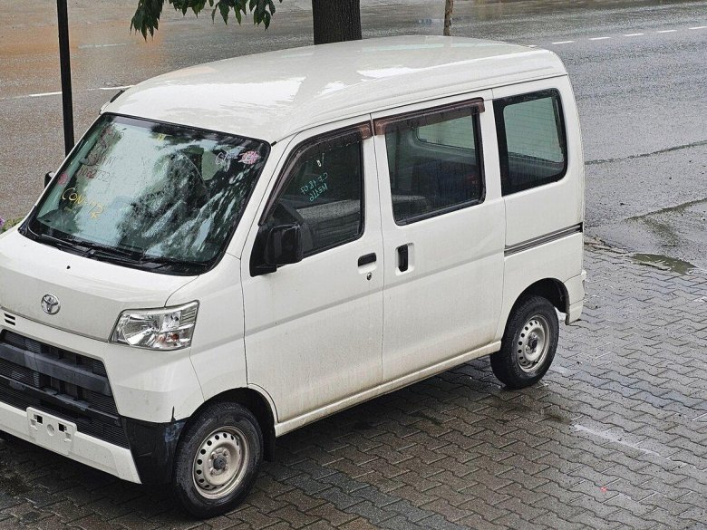 Daihatsu hijet cargo