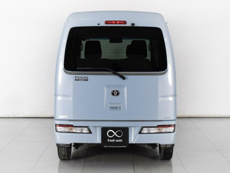 Toyota Pixis van