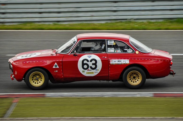 Alfa Romeo GTA