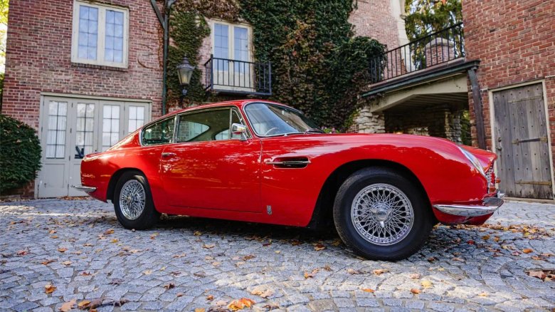 Астон мартин дб 6