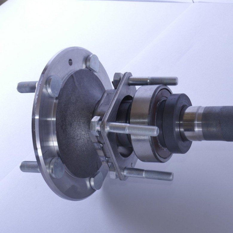 Полуось Нива 21214