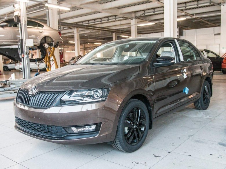 Шкода рапид 2017 коричневый