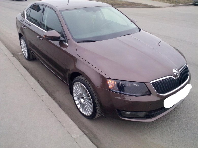 Skoda Octavia a7 коричневая