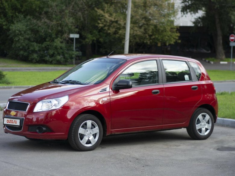 Chevrolet Aveo 2010 хэтчбек