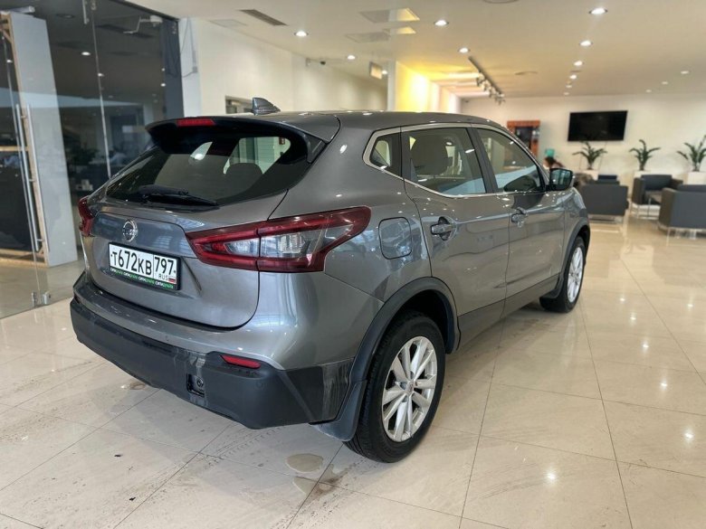 Nissan qashqai 2022 серый