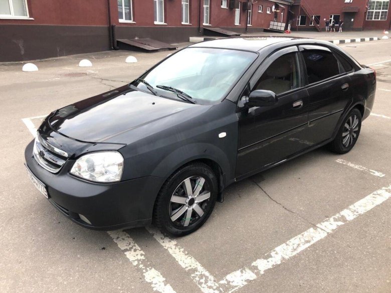 Шевроле Лачетти 2004 седан