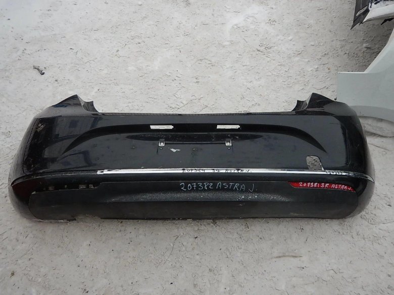 Бампер задний Опель Астра 2011
