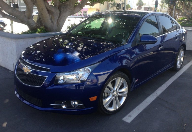 Шевроле Круз 2014 синяя