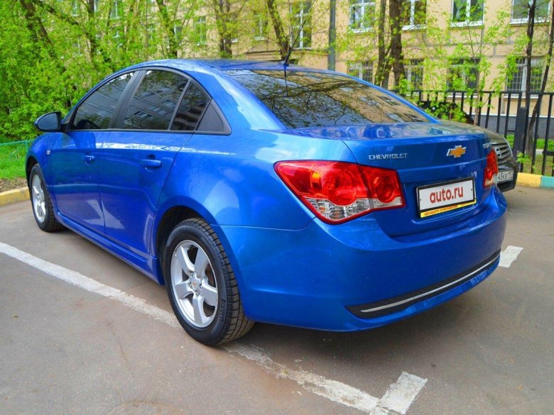 Шевроле Круз 2014 синяя