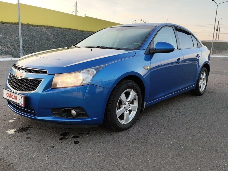 Шевроле круз седан синий