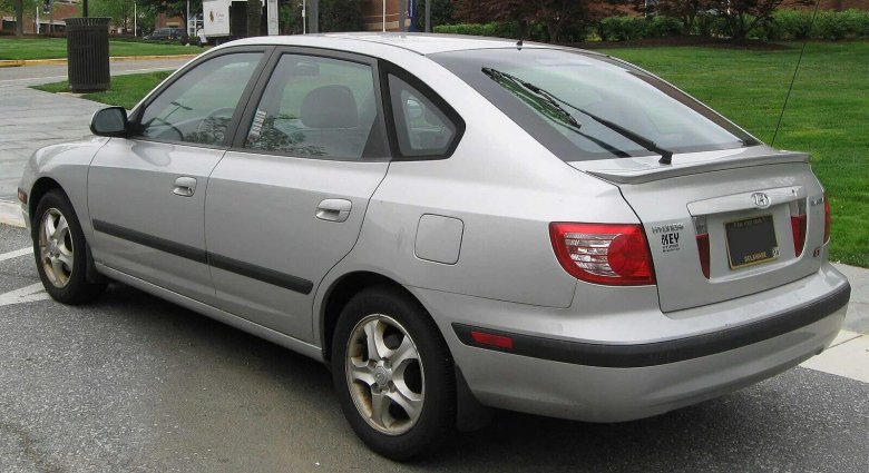 Hyundai Elantra 2006 хэтчбек