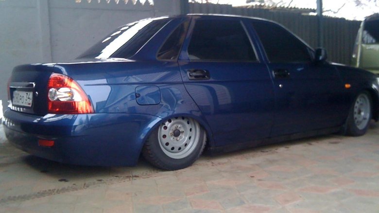 Приора седан тонированная Персей