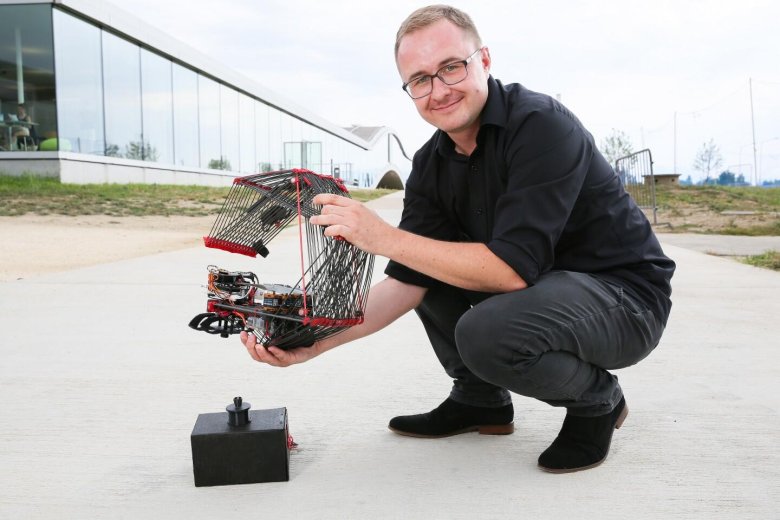 Защищенный дрон