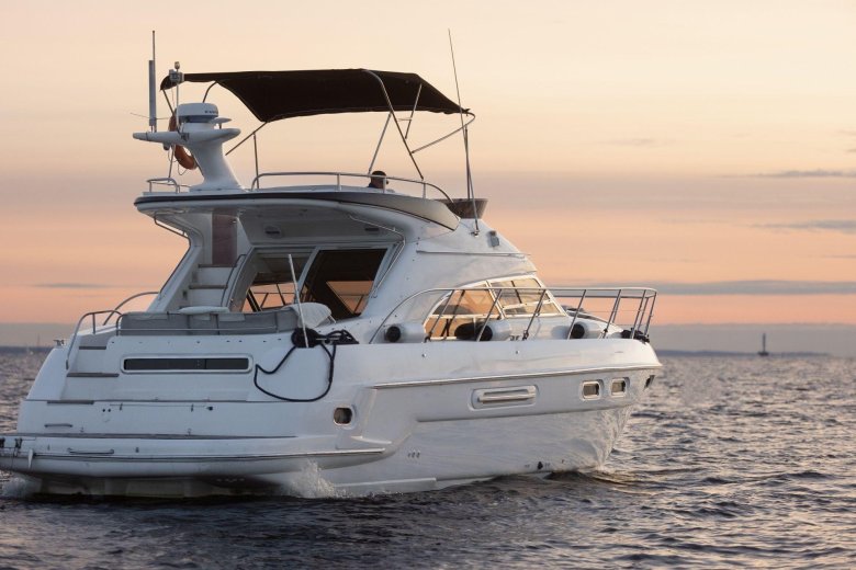 Роскошная яхта