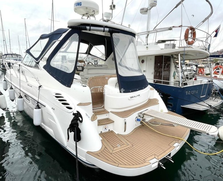 Sealine s37